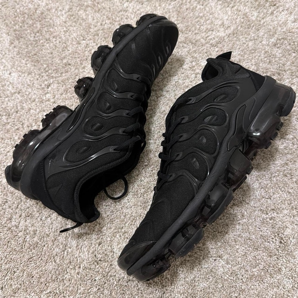 Authentic Nike Air VaporMax Plus | Triple Black | Size 12